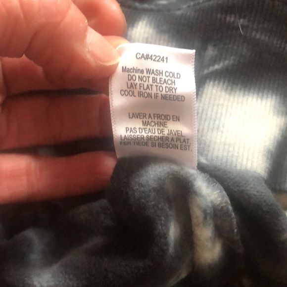 🆕Young Fabulous & Broke tiedye Los Angeles Hoodie - Picture 5 of 5